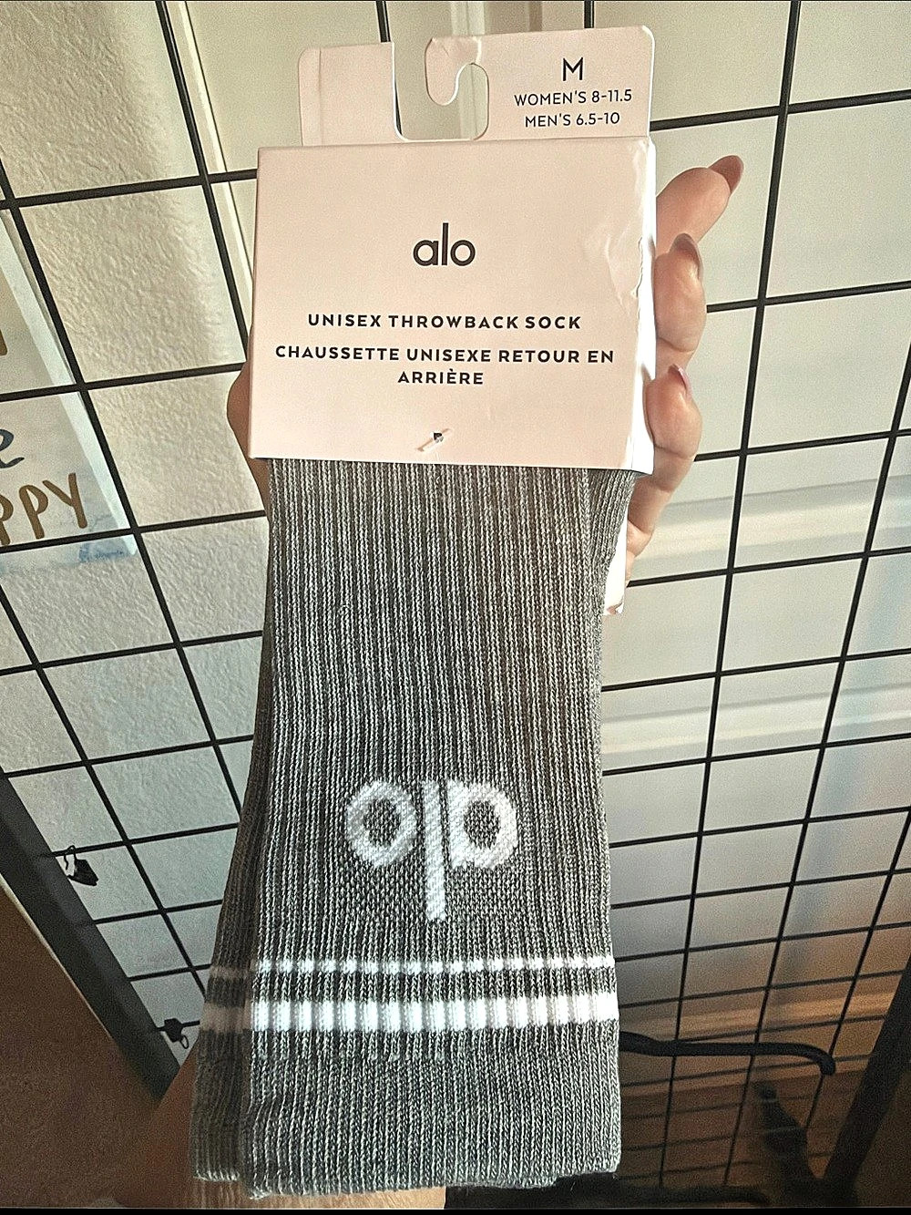 alo Unisex Throwback Sock Striped Gray & White Socks Size Medium NWT